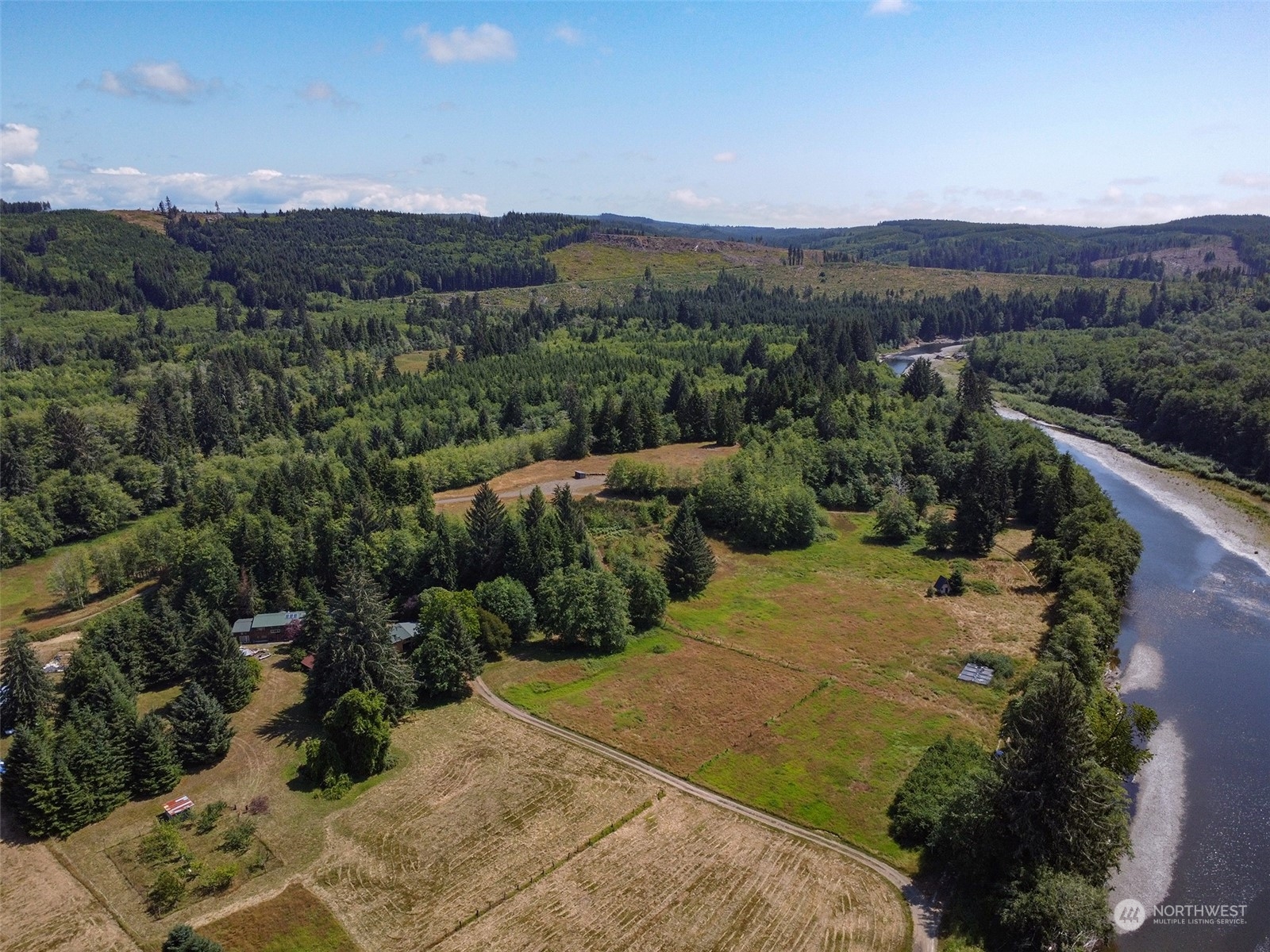 9999 Graham Way Forks, WA 98331 - Photo 6 of 38 Gallery Image 6