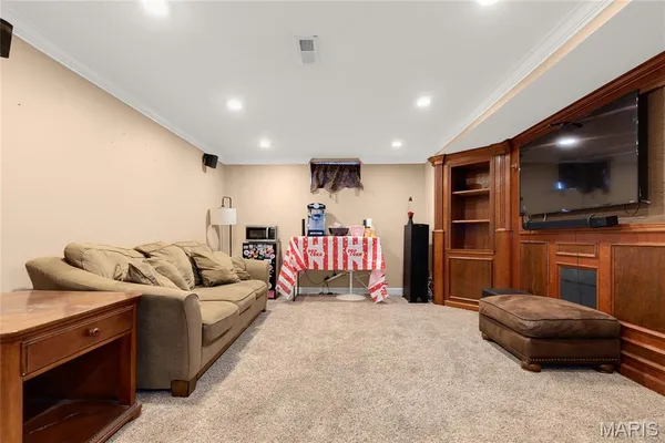 $262,000 | 402 Wallach Drive, Eureka, MO 63025