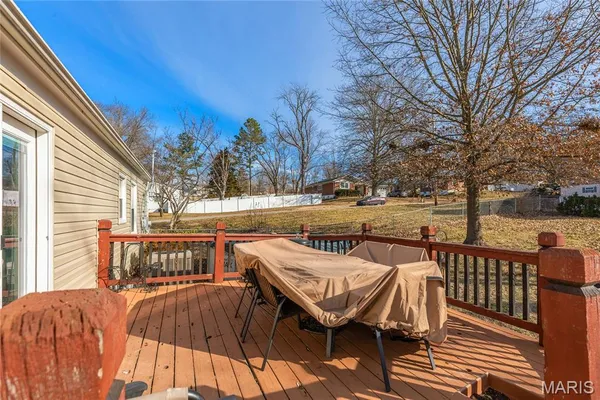 $262,000 | 402 Wallach Drive, Eureka, MO 63025