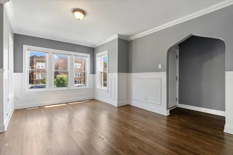 $699,000 | 4131 West Nelson Street, Chicago, IL 60641