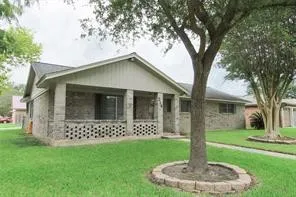 $2,200 | 214 Kimswick Court, Deer Park, TX 77536