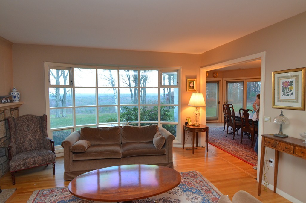 679 High Rock Road Fitchburg, MA 01420 - Photo 11 of 22 Gallery Image 11