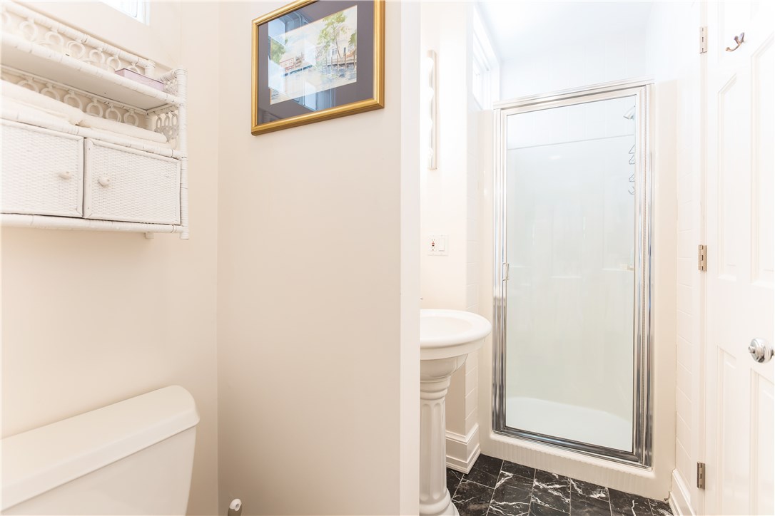 21 Yosemite Valley Road Westerly, RI 02891 - Photo 17 of 38