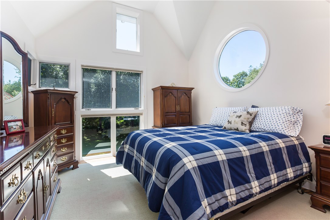 21 Yosemite Valley Road Westerly, RI 02891 - Photo 23 of 38