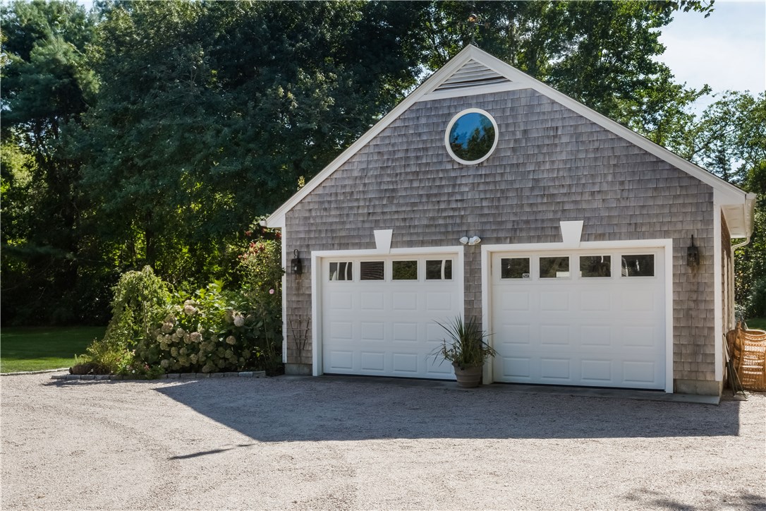 21 Yosemite Valley Road Westerly, RI 02891 - Photo 28 of 38