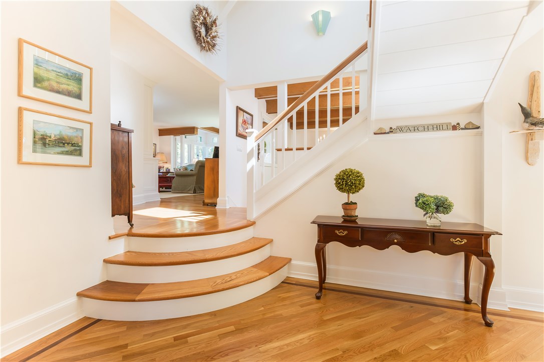 21 Yosemite Valley Road Westerly, RI 02891 - Photo 3 of 38