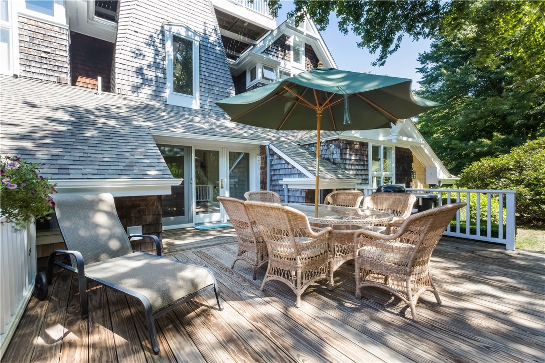 21 Yosemite Valley Road Westerly, RI 02891 - Photo 36 of 38