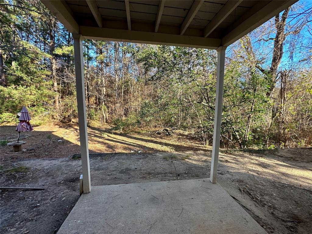 2006 Jane Street, Unit E Longview, TX 75601 - Photo 10 of 10 a view of a porch