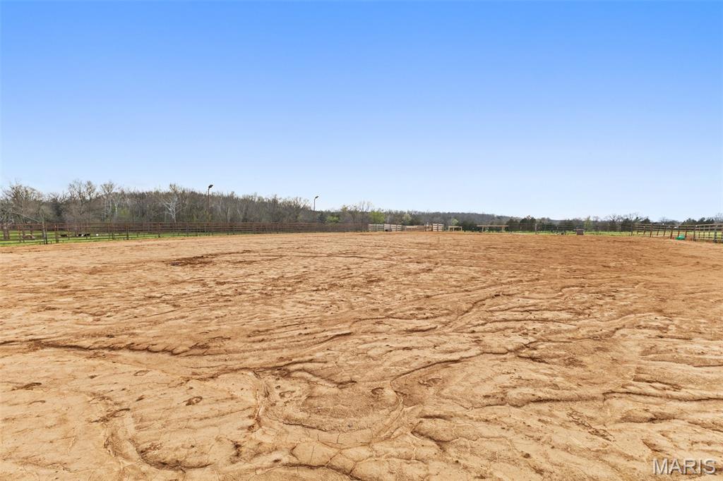 16093 Smith Road Farmington, MO 63640 - Photo 29 of 31