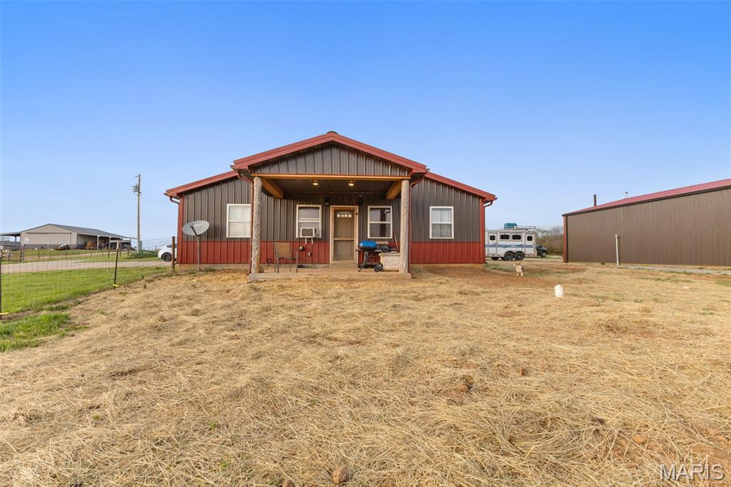 16093 Smith Road Farmington, MO 63640 - Photo 3 of 31