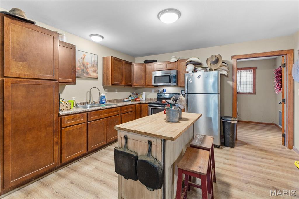 16093 Smith Road Farmington, MO 63640 - Photo 5 of 31