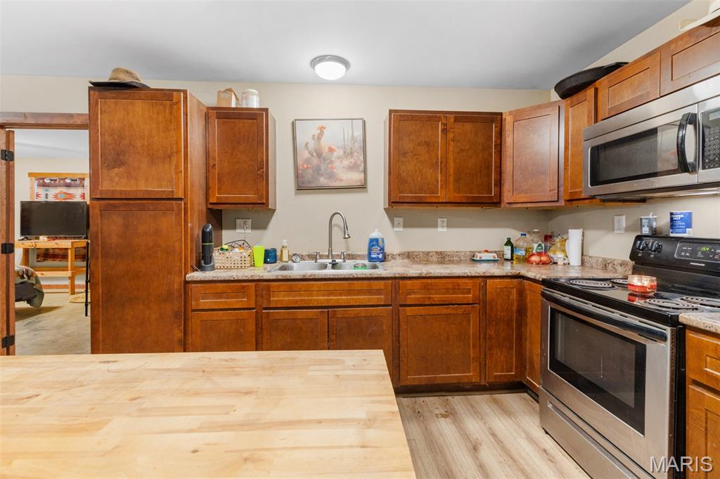 16093 Smith Road Farmington, MO 63640 - Photo 8 of 31