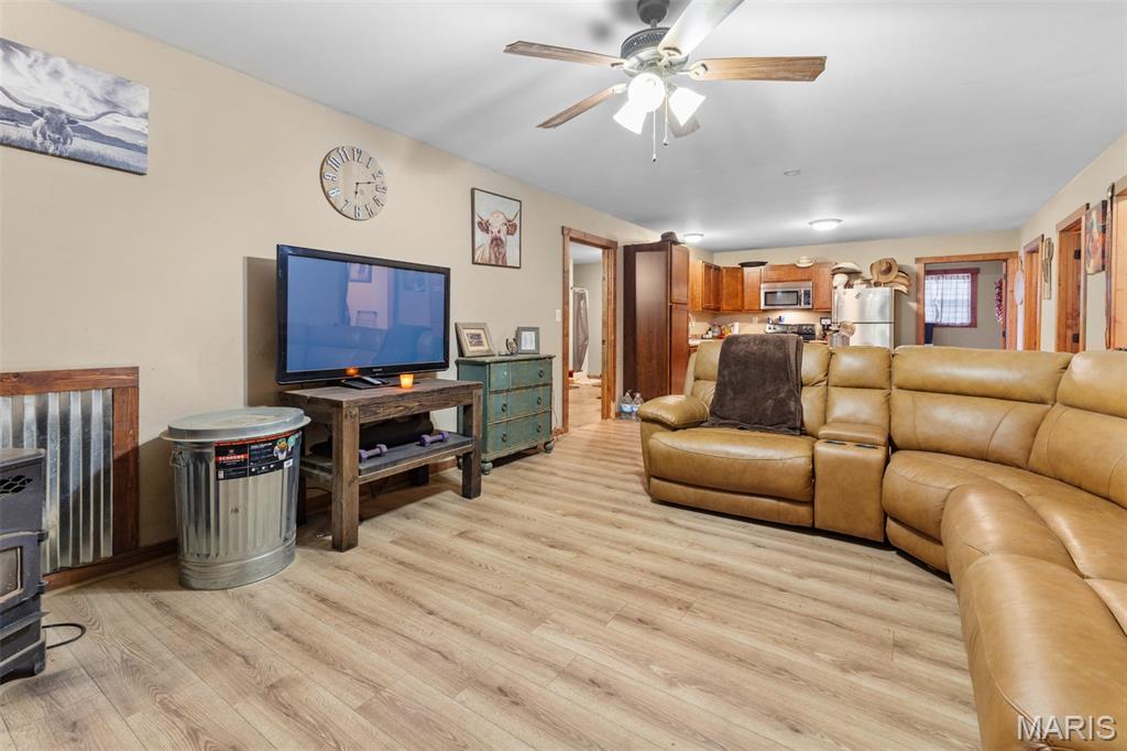 16093 Smith Road Farmington, MO 63640 - Photo 10 of 31