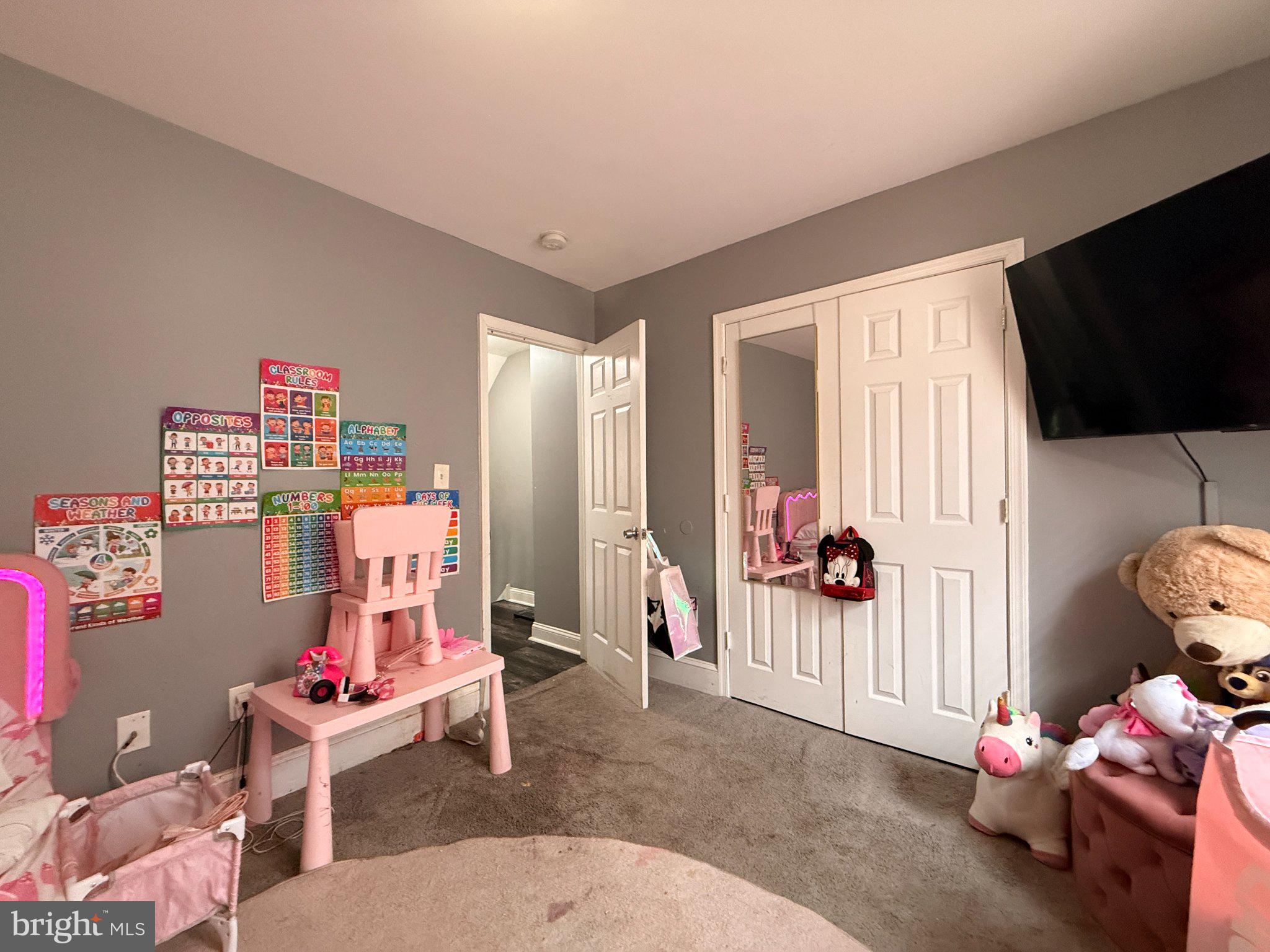 1019 Butler Street Chester, PA 19013 - Photo 17 of 24