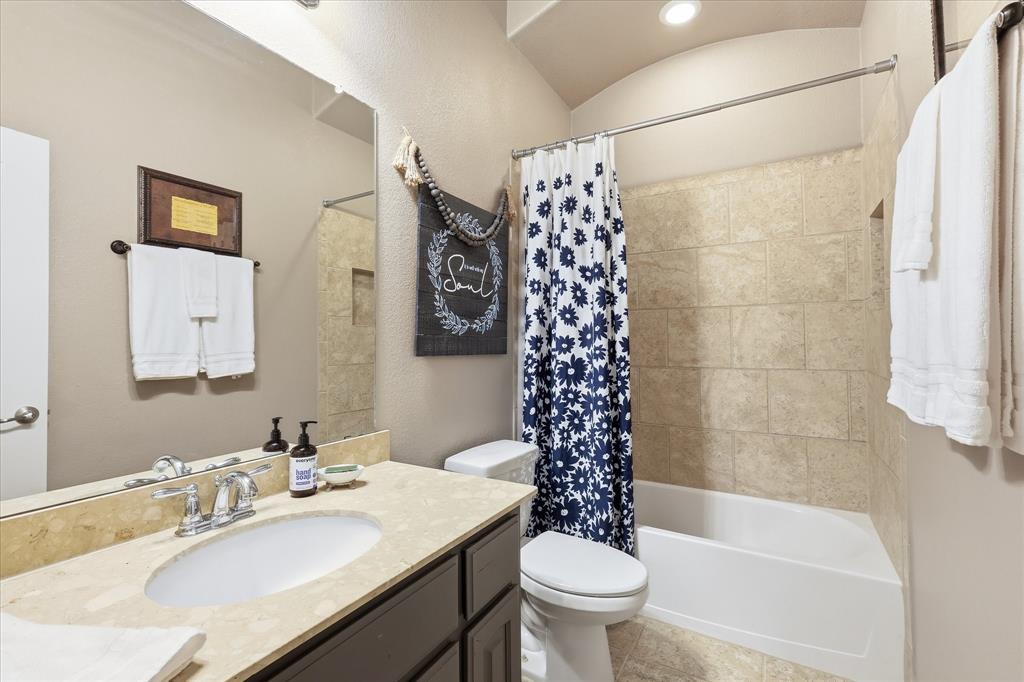 10329 Roatan Trail Fort Worth, TX 76244 - Photo 17 of 25