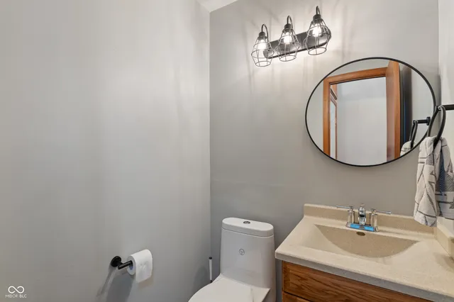 $195,000 | 9593 Bay Vista W Drive, Indianapolis, IN 46250