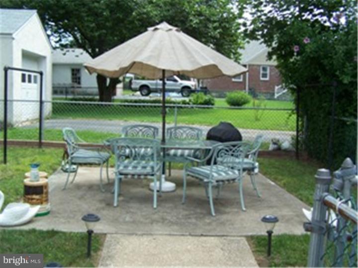 2711 Prescott Road Havertown, PA 19083 - Photo 24 of 25 Patio