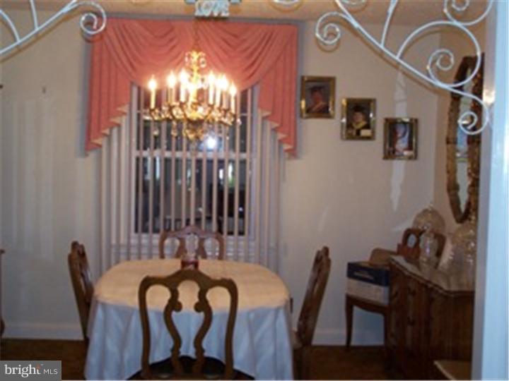2711 Prescott Road Havertown, PA 19083 - Photo 6 of 25 Dining Room
