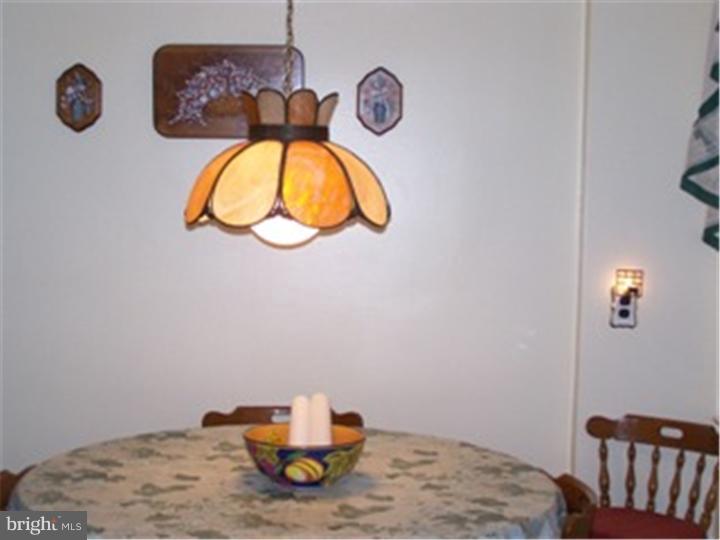 2711 Prescott Road Havertown, PA 19083 - Photo 10 of 25 Kitchen