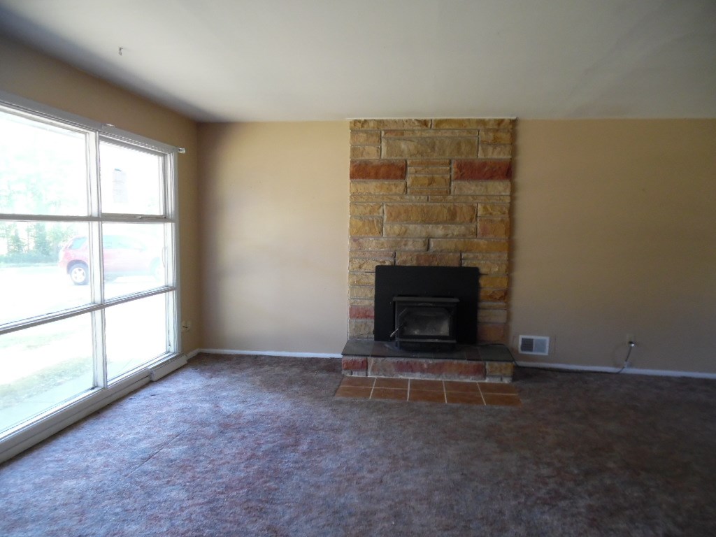 1130 Vandecarr Road Owosso, MI 48867 - Photo 5 of 14