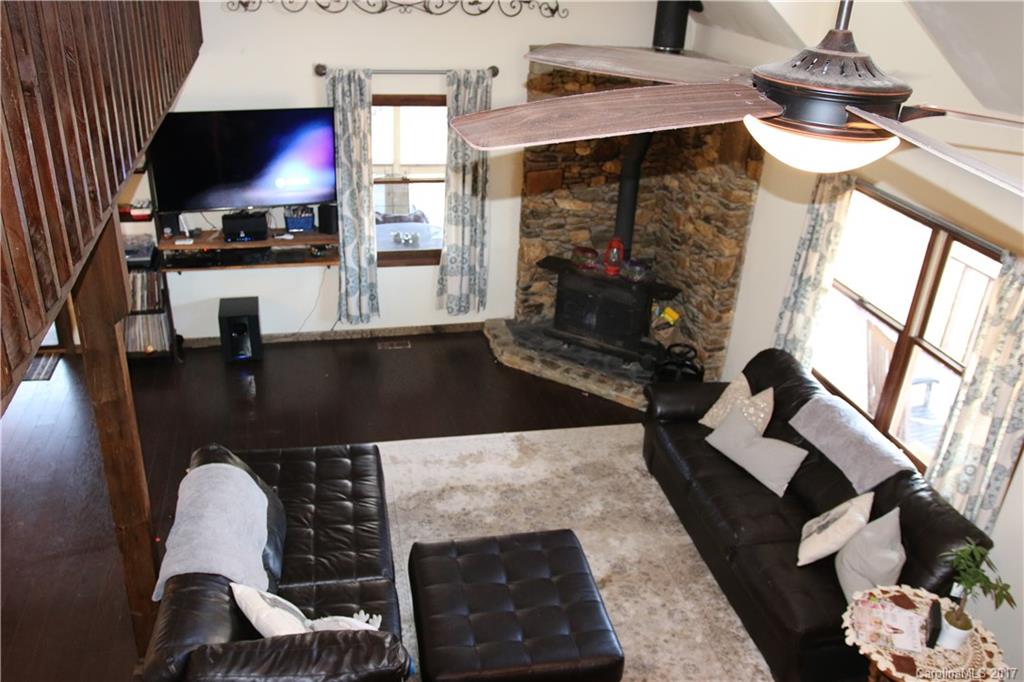 1053 Kilpatrick Road, Unit 6 Hendersonville, NC 28739 - Photo 4 of 15 Gallery Image 4