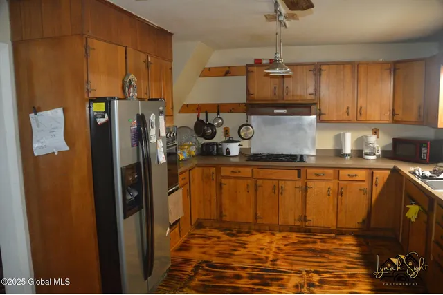 $119,000 | 130 Front Street, Canajoharie, NY 13317