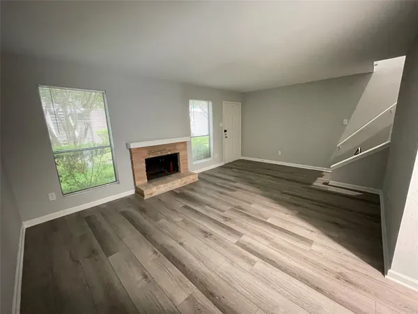 $1,550 | 2120 Wilcrest Drive, Unit 103, Houston, TX 77077