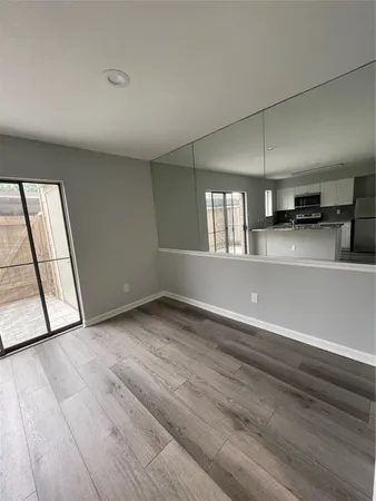 $1,550 | 2120 Wilcrest Drive, Unit 103, Houston, TX 77077