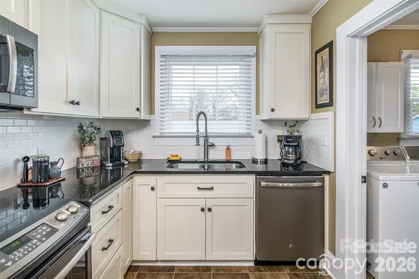 $2,200 | 1004 Valley Street, Kannapolis, NC 28081