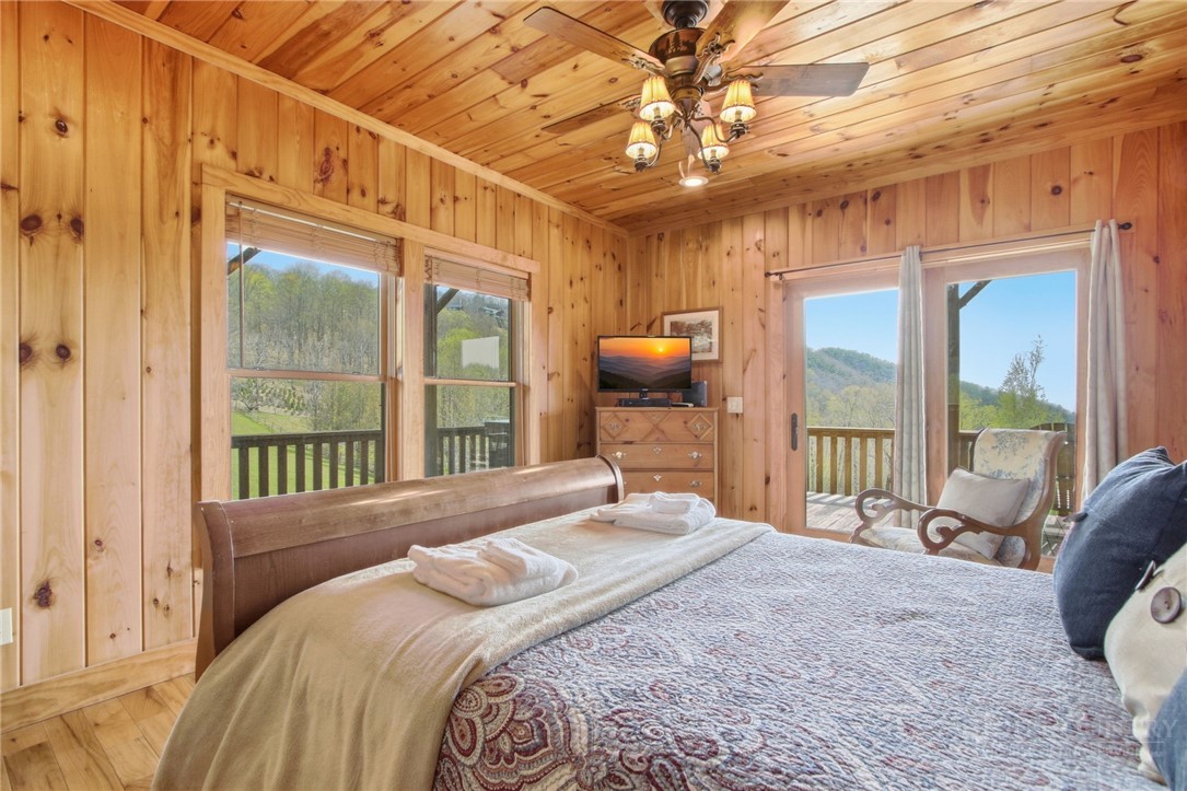 2081 Blackberry Road Boone, NC 28607 - Photo 40 of 45