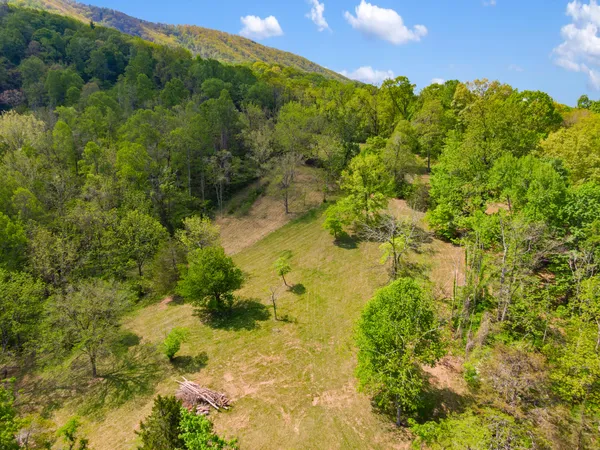 $579,900 | 12639 Catawba Road, Troutville, VA 24175