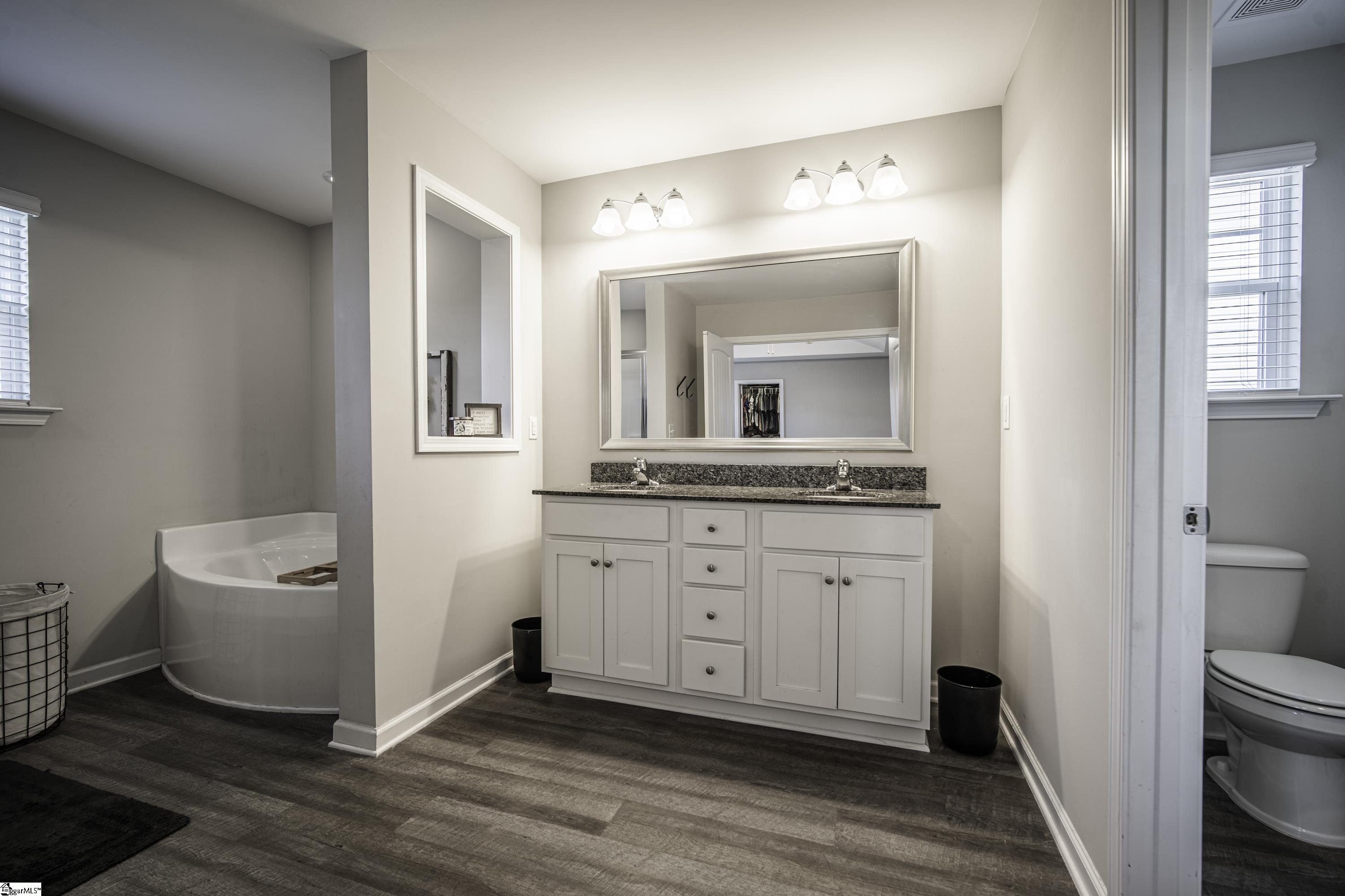 814 Camberwell Road Simpsonville, SC 29680 - Photo 18 of 43 Gallery Image 18
