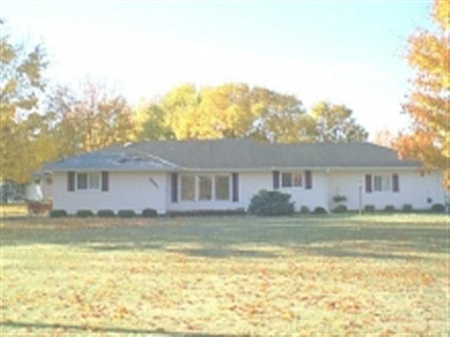 8401 West Cornbread Road Yorktown, IN 47396 - Photo 1 of 1