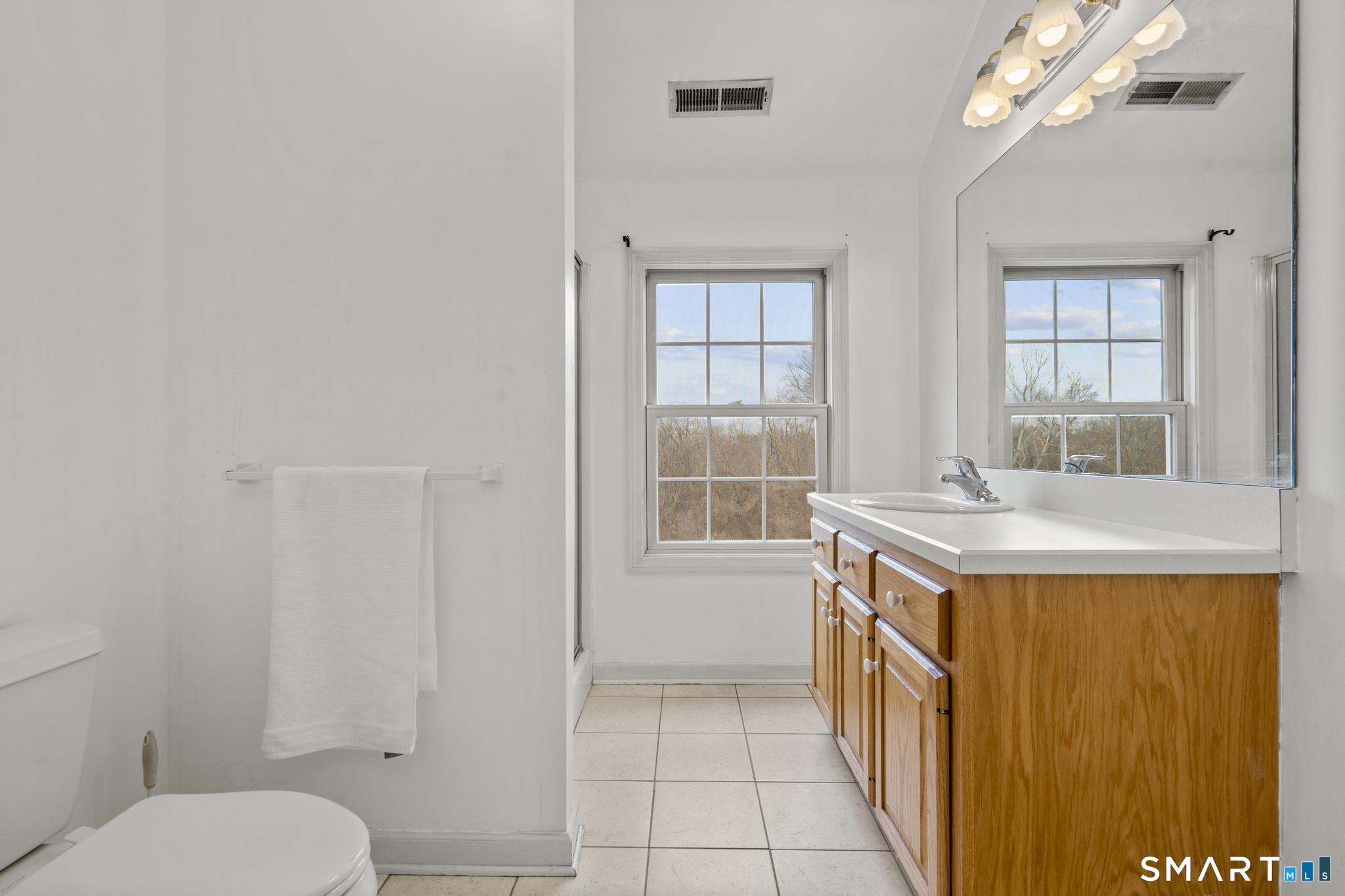 16 Larkey Road Oxford, CT 06478 - Photo 22 of 39