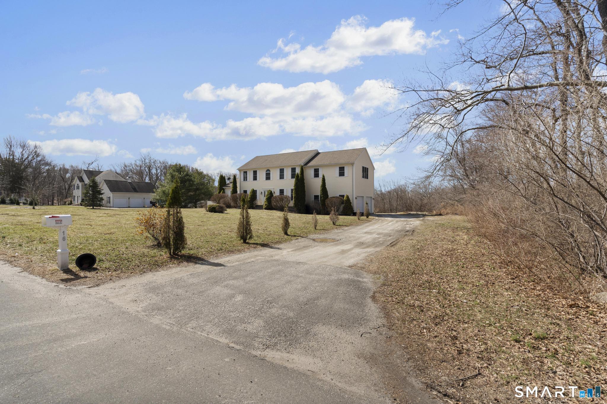 16 Larkey Road Oxford, CT 06478 - Photo 3 of 39