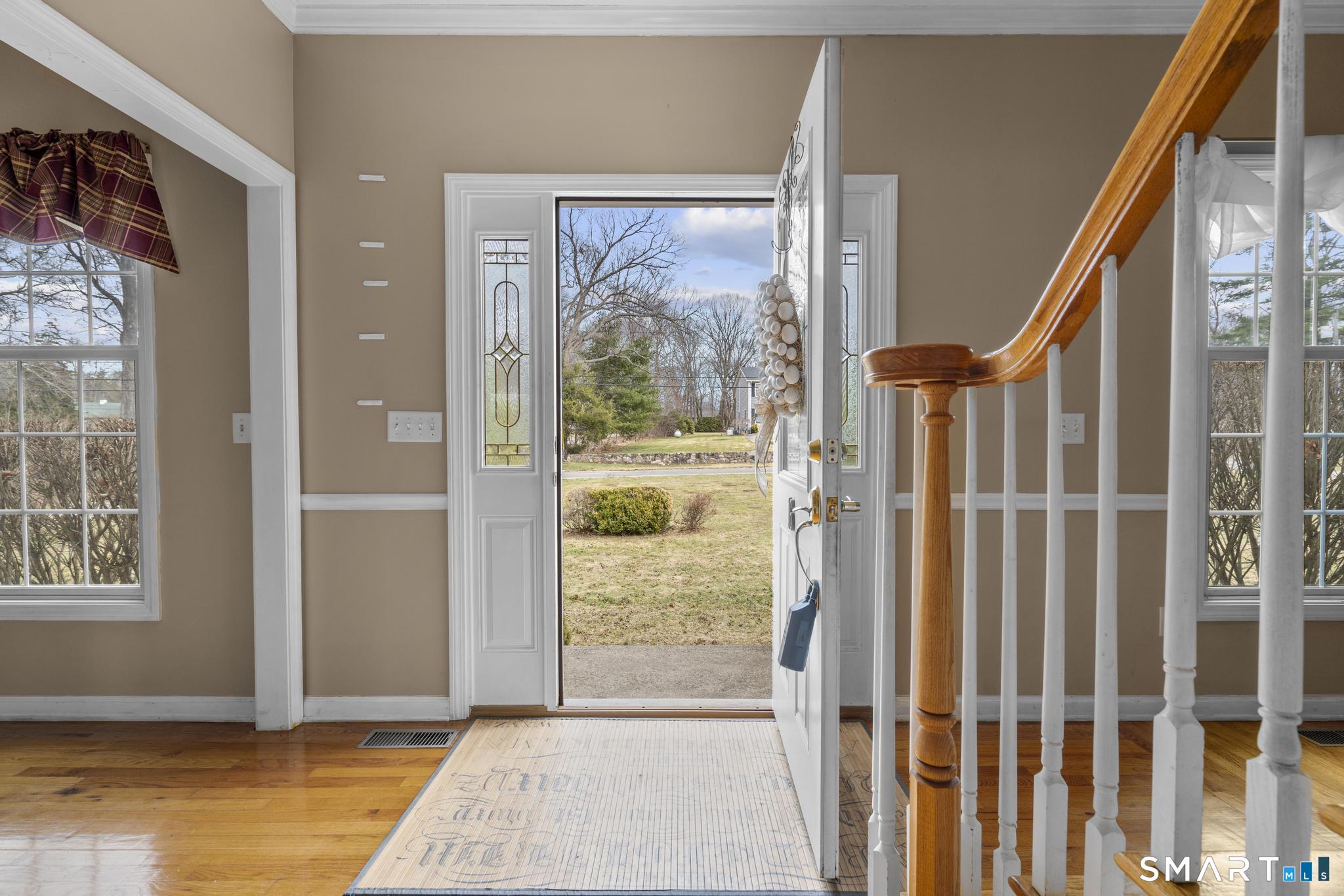 16 Larkey Road Oxford, CT 06478 - Photo 5 of 39