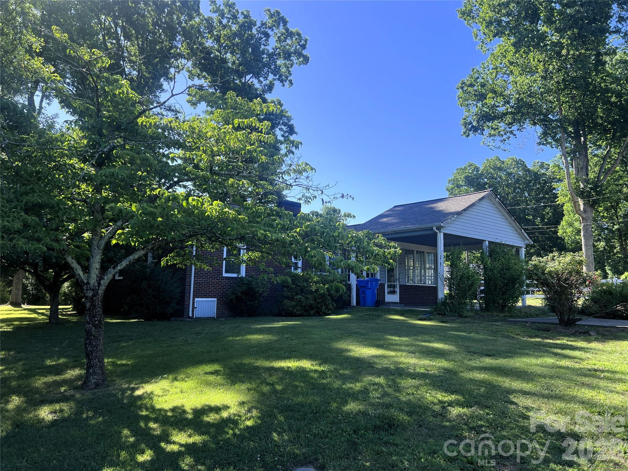 209 South Roxford Road Kings Mountain, NC 28086 - Photo 8 of 38