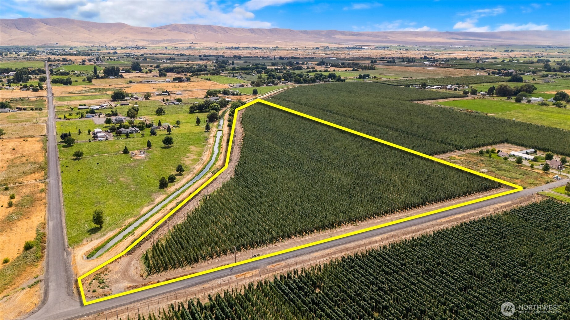 1 Apricot Road Grandview, WA 98930 - Photo 2 of 4