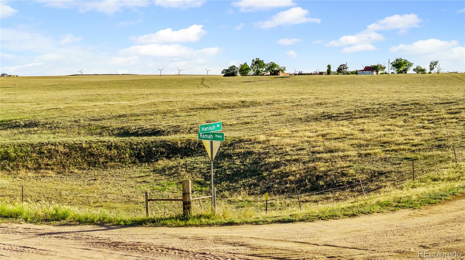 36565 Hanisch Road Calhan, CO 80808 - Photo 9 of 48