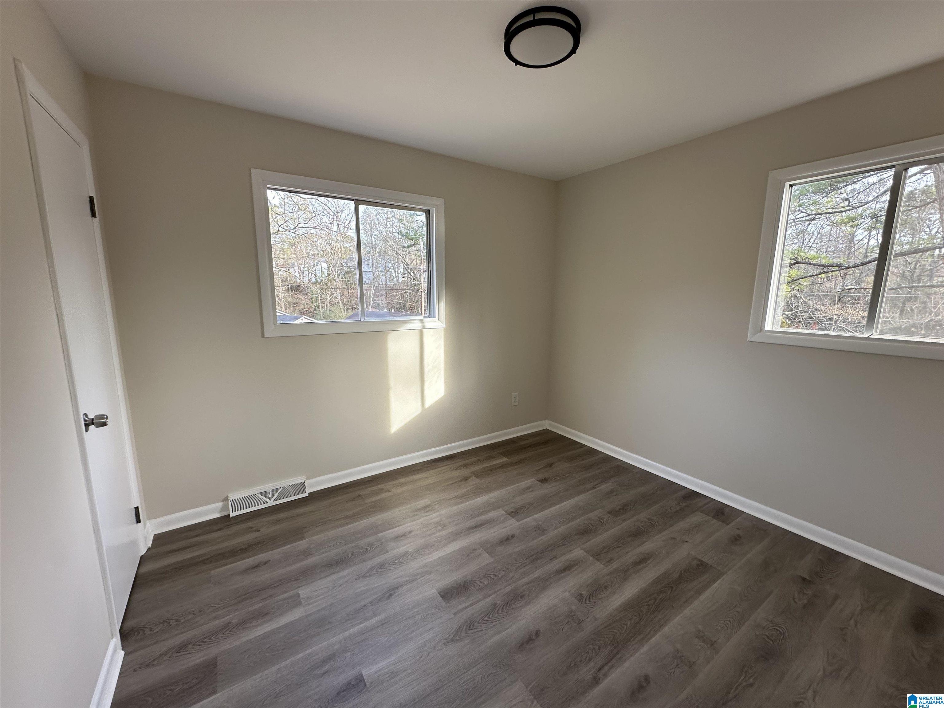532 Ardmore Lane Birmingham, AL 35210 - Photo 9 of 25