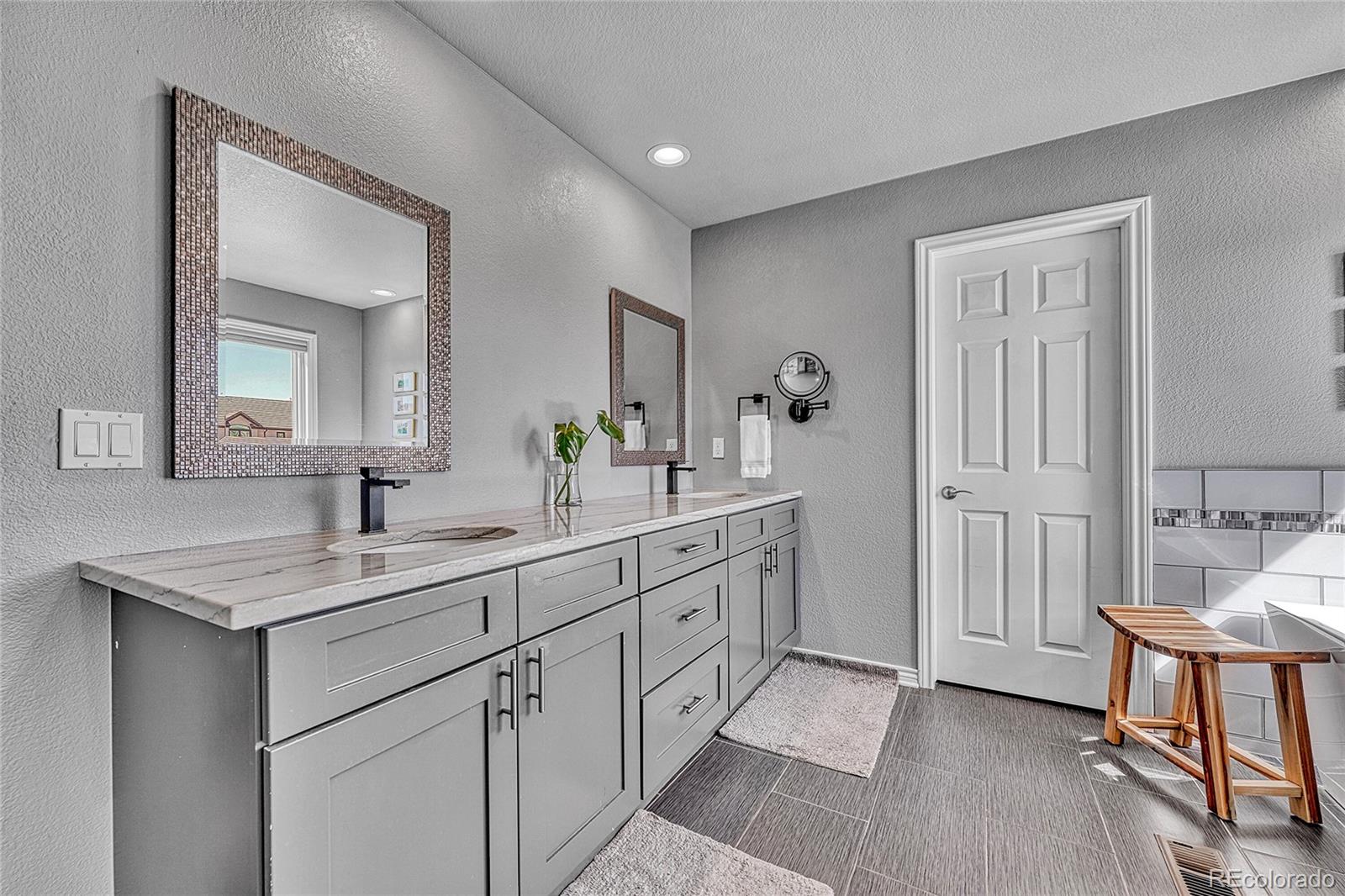 9859 Eliza Court Highlands Ranch, CO 80126 - Photo 22 of 50
