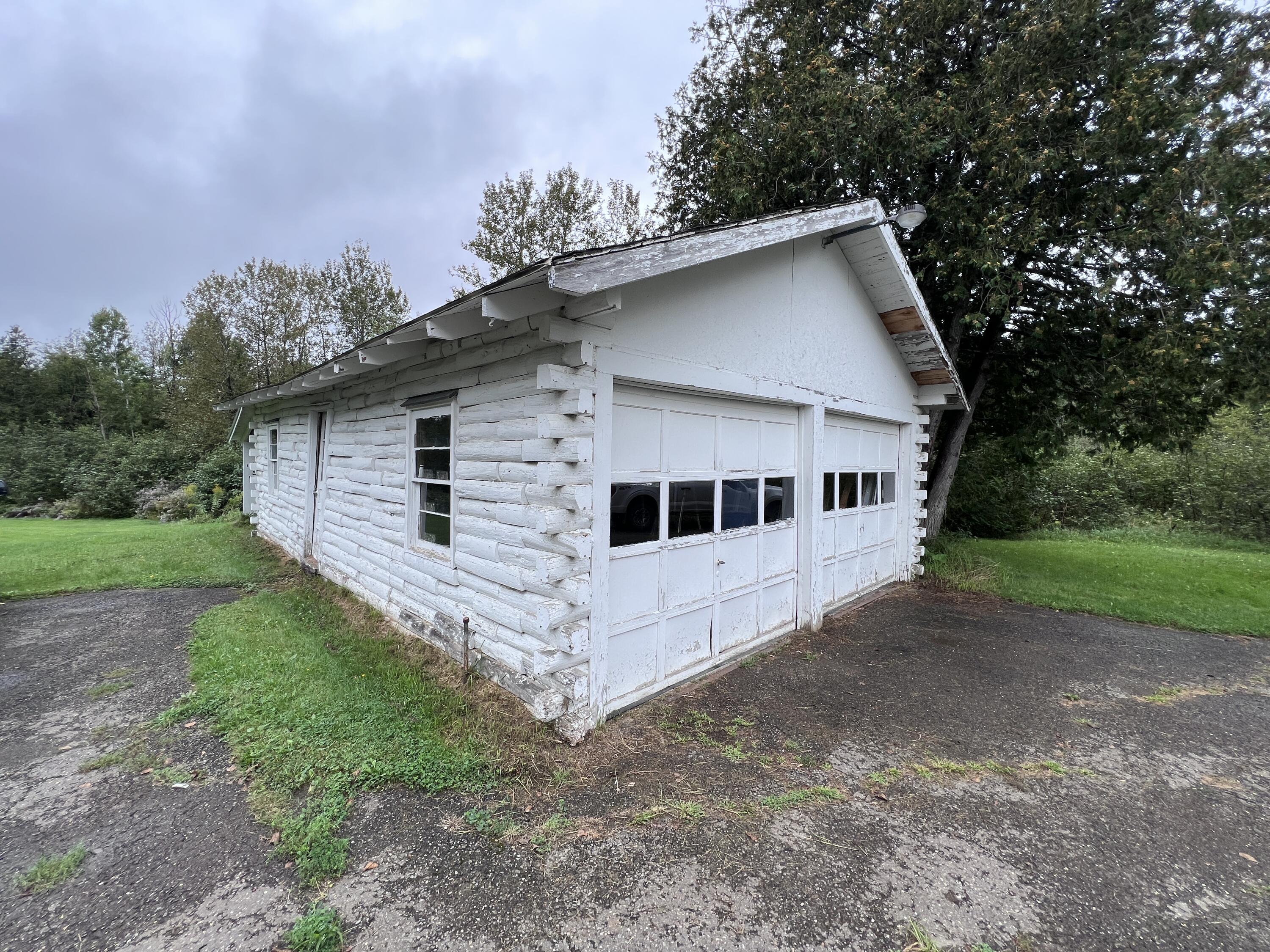 639 Calais Road Houlton, ME 04730 - Photo 27 of 35 20230913_181117915_iOS