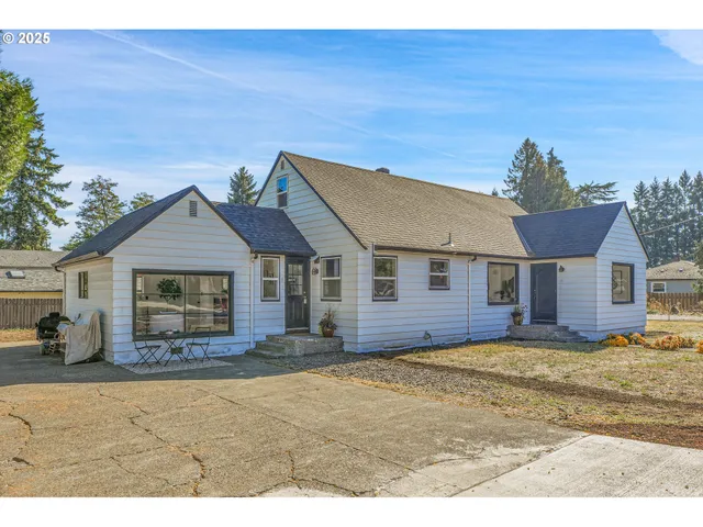 $619,000 | 574 South Ivy Street, Canby, OR 97013
