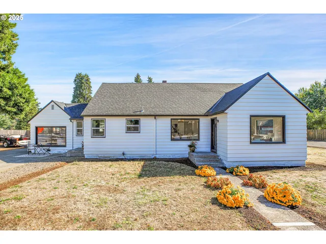 $619,000 | 574 South Ivy Street, Canby, OR 97013