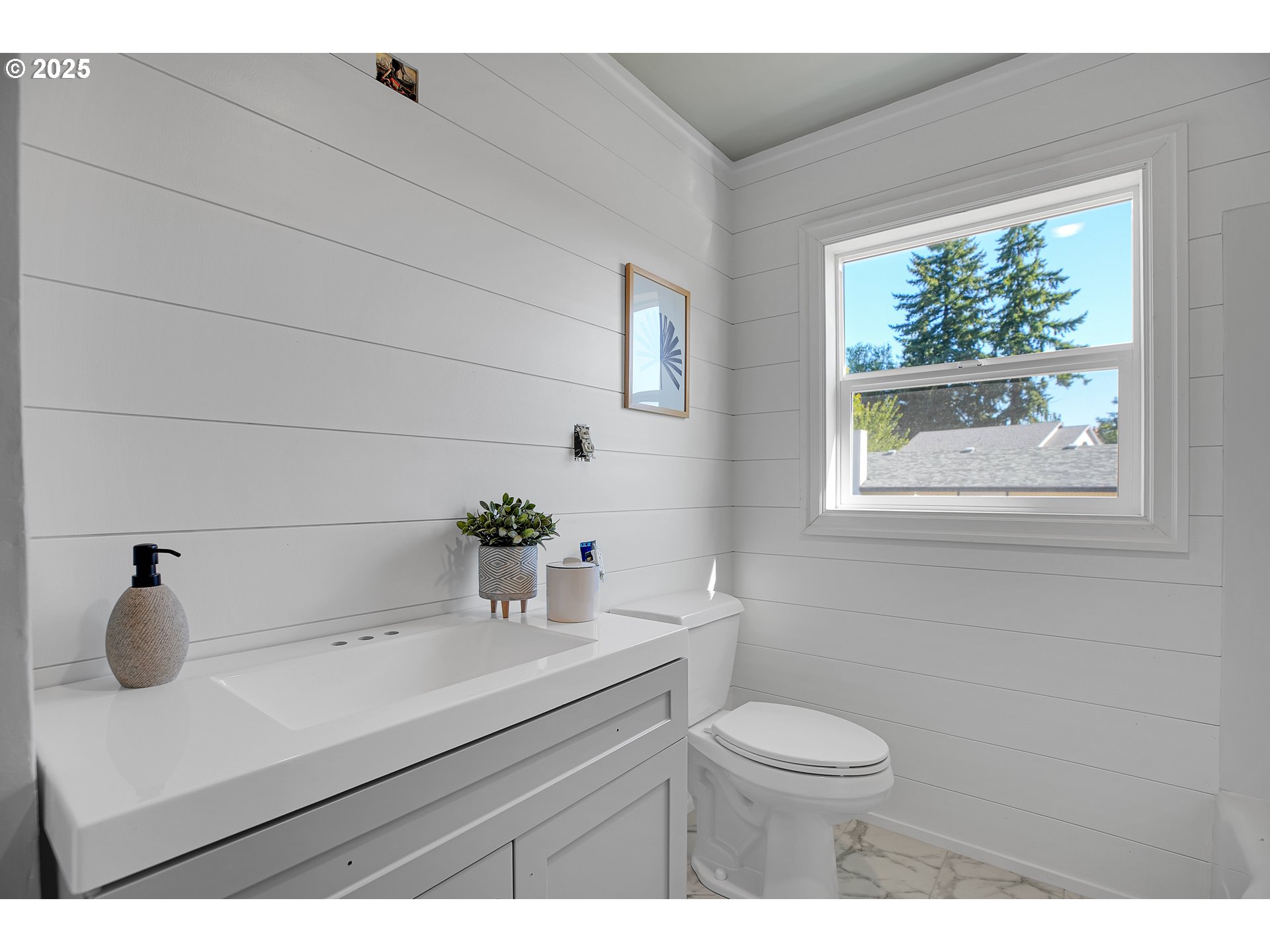574 South Ivy Street Canby, OR 97013 - Photo 43 of 45