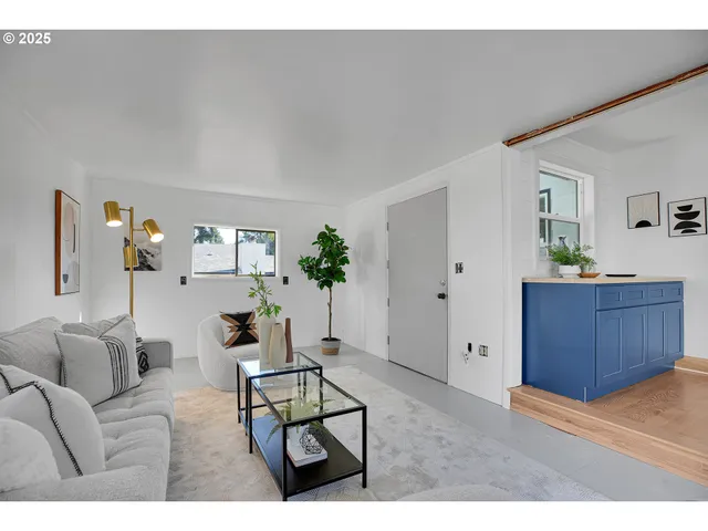 $619,000 | 574 South Ivy Street, Canby, OR 97013