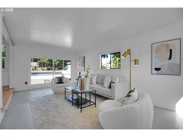 $619,000 | 574 South Ivy Street, Canby, OR 97013