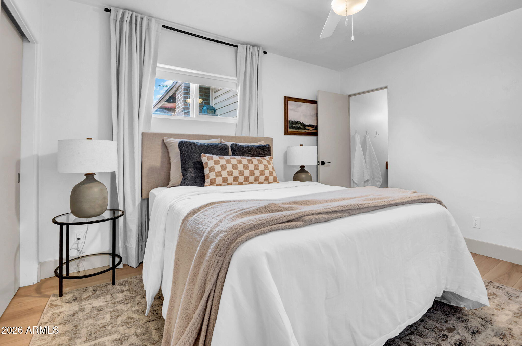 826 East Lamar Road Phoenix, AZ 85014 - Photo 11 of 19 Primary Bedroom