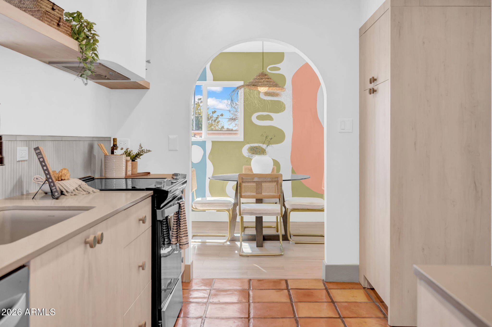 826 East Lamar Road Phoenix, AZ 85014 - Photo 8 of 19 Kitchen(1)