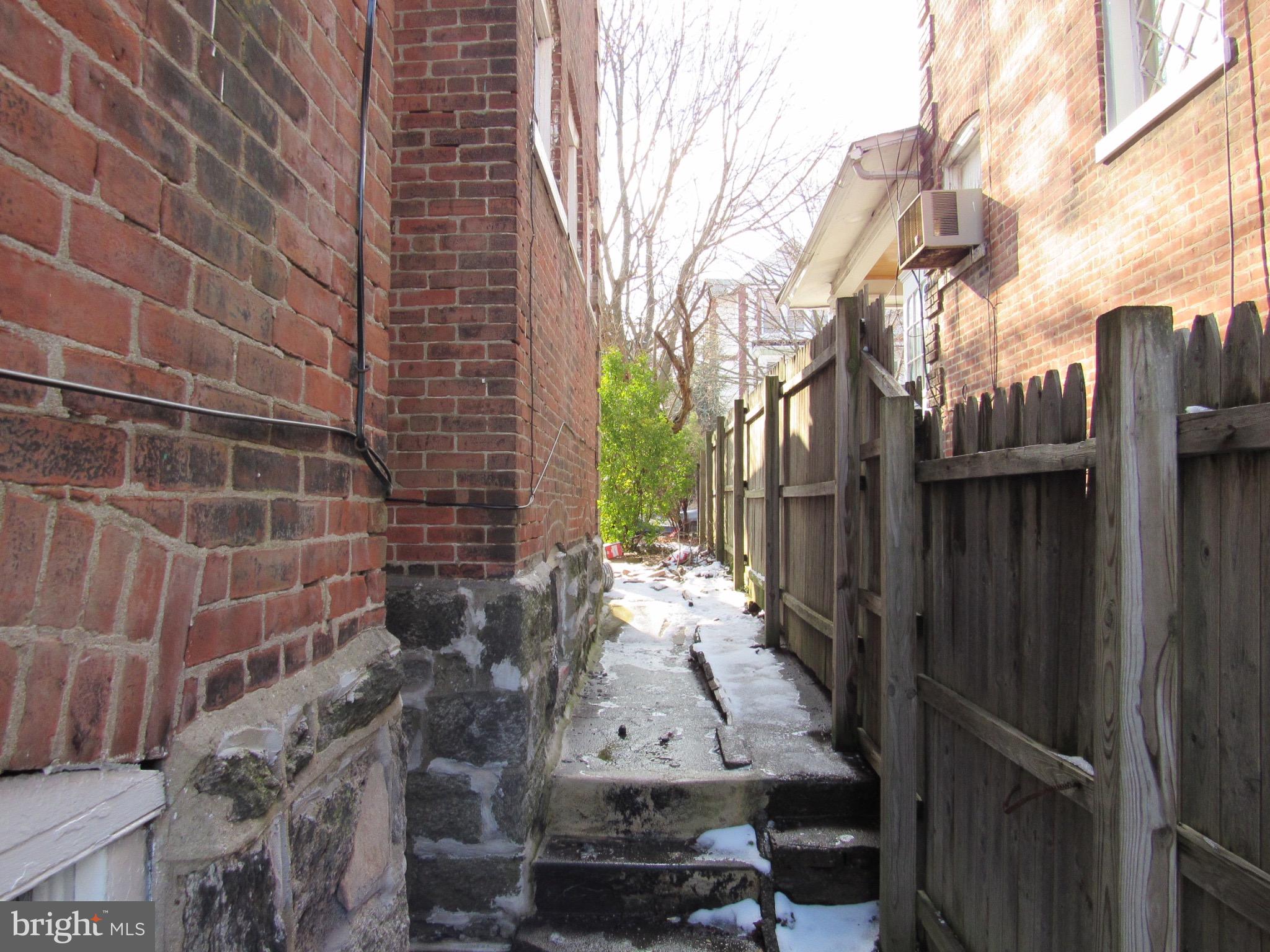 605 Wynnewood Road Philadelphia, PA 19151 - Photo 14 of 26 Side of Home